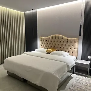 احجز هنا